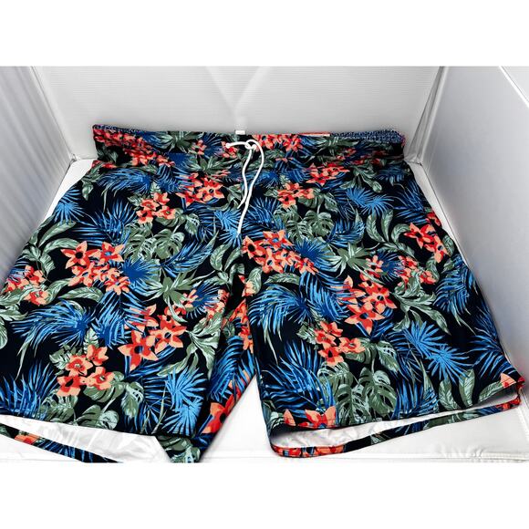 St. John's Bay Men's Swim Trunks NWT Waist Band and Drawstring size 4XLT - Picture 1 of 9